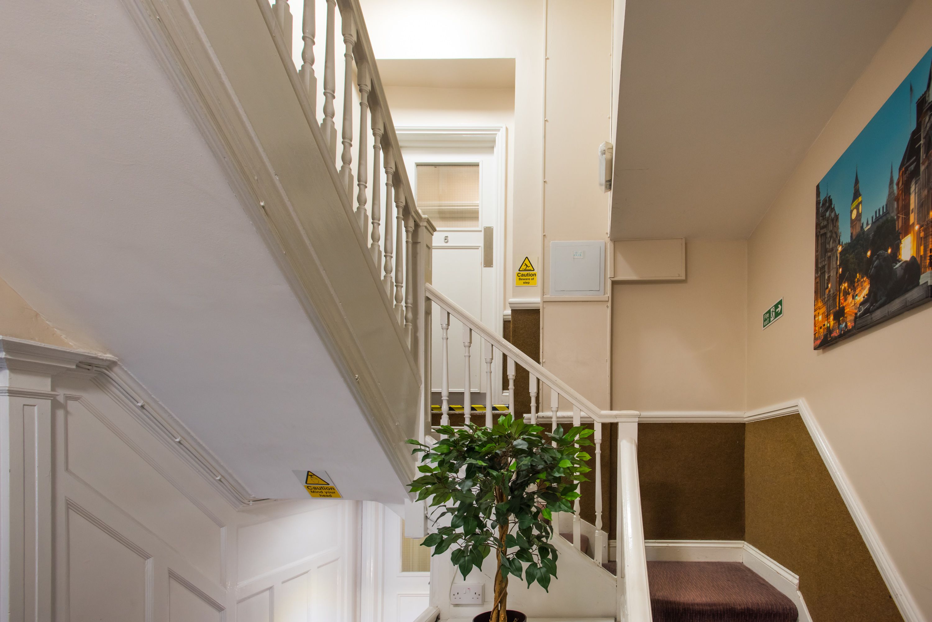 Photo - Marble Arch Inn