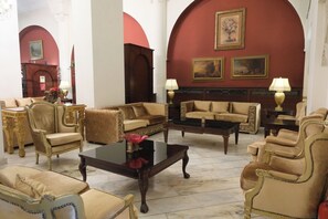 Zona de estar del vestíbulo