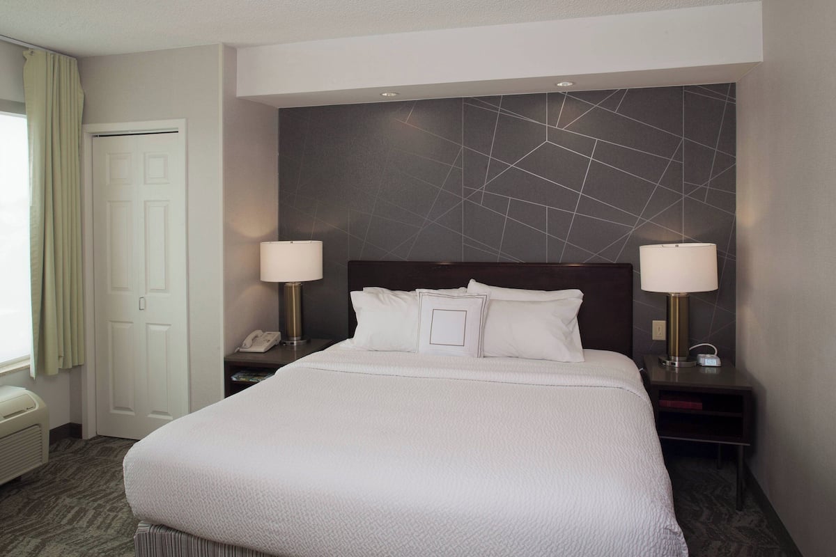 pillow-top beds, in-room safe, desk, iron/ironing board