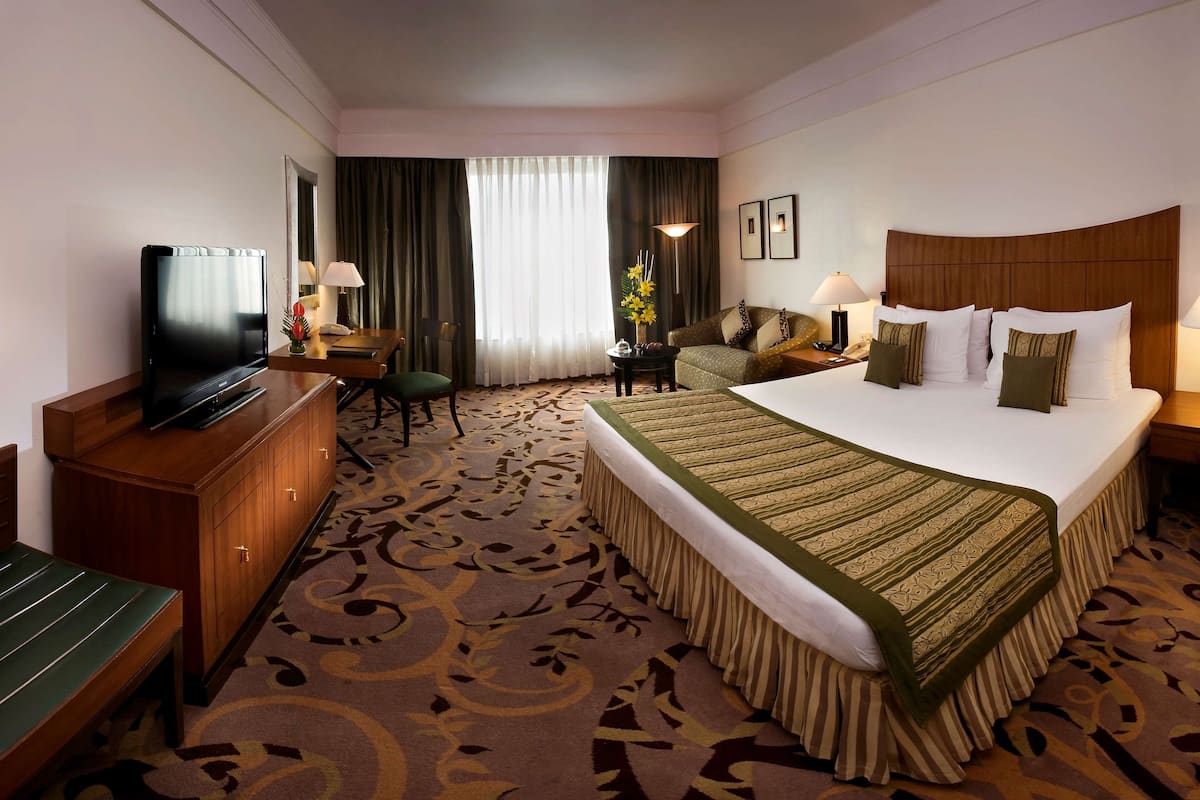 Premium bedding, minibar, in-room safe, individually furnished