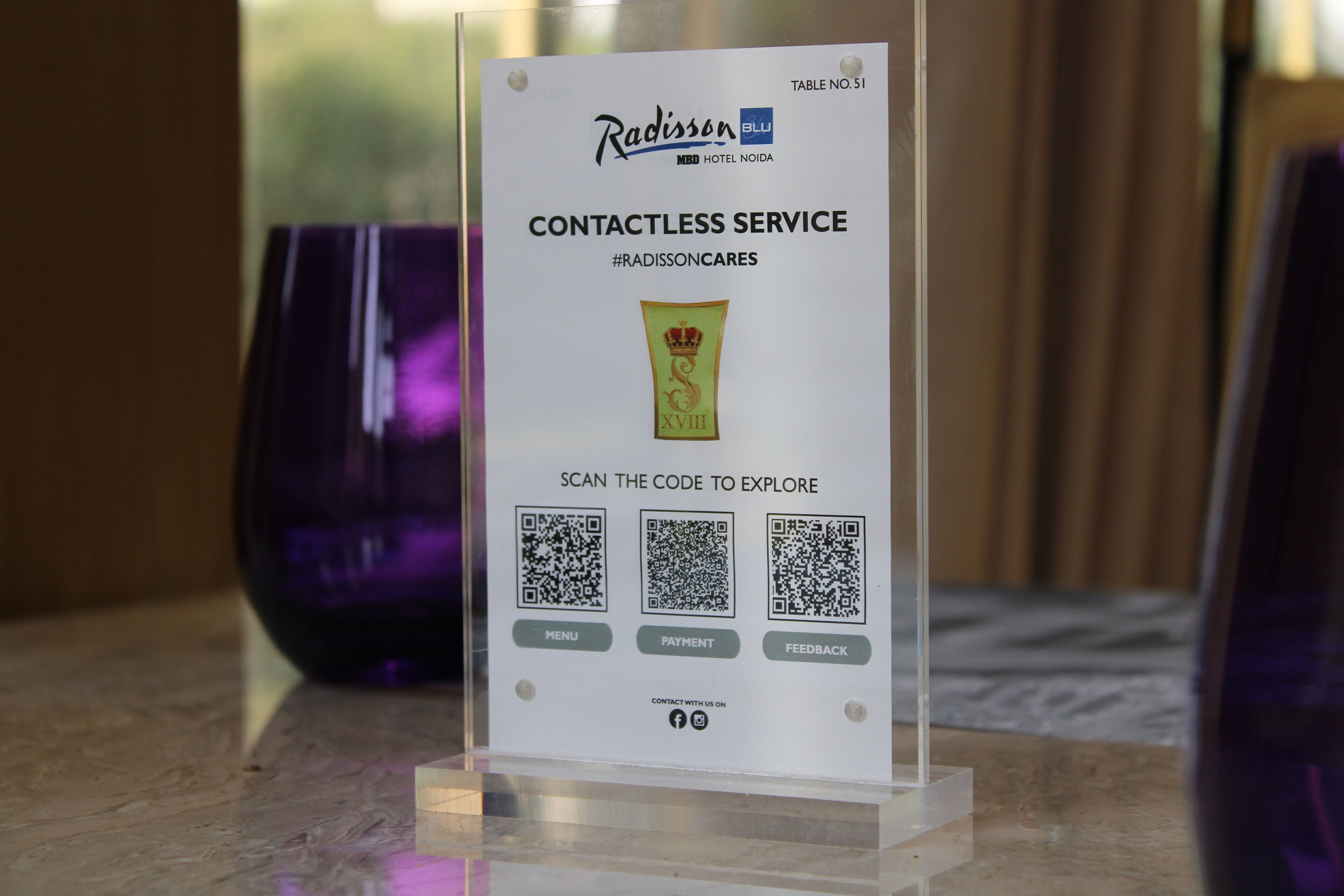 2 restaurants, lunch, dinner served; chinese cuisine