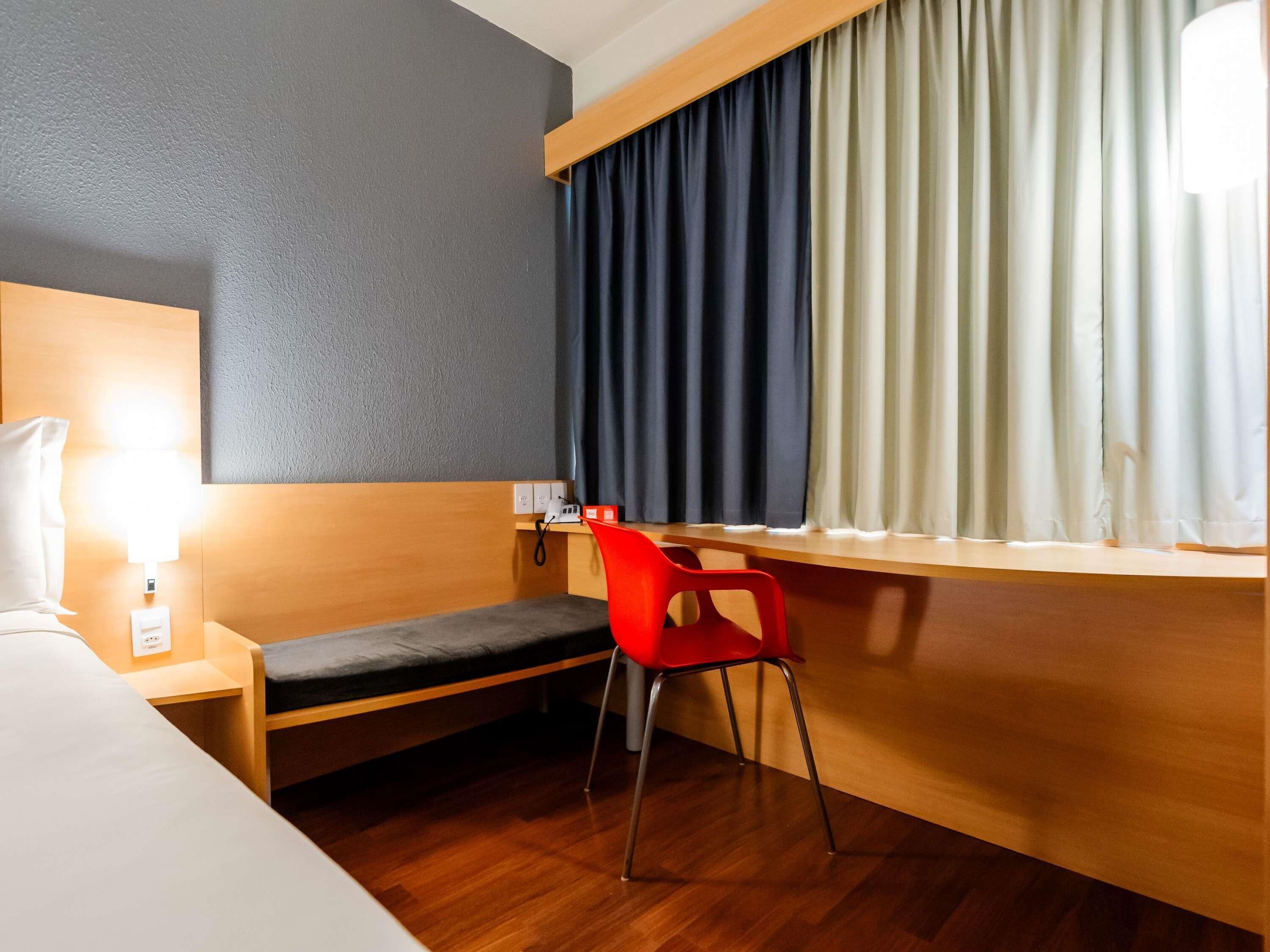Minibar, desk, blackout drapes, soundproofing