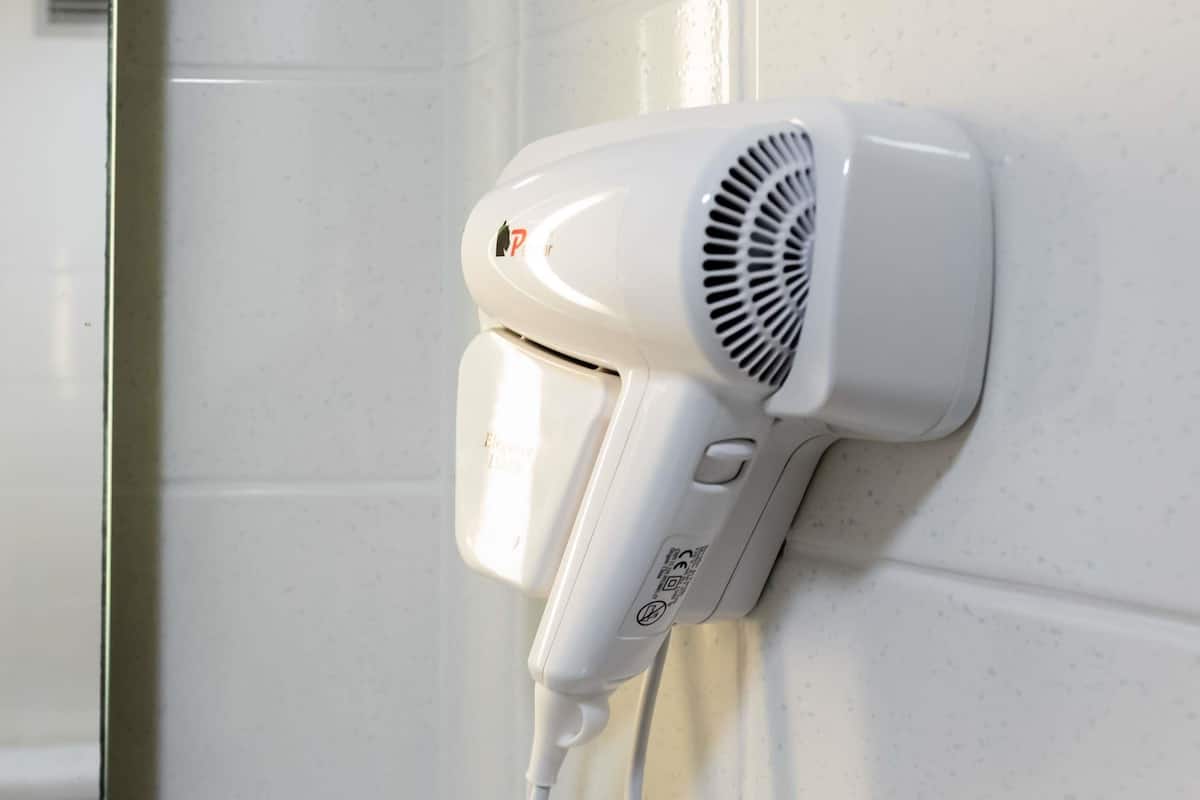 minibar, desk, blackout curtains, soundproofing