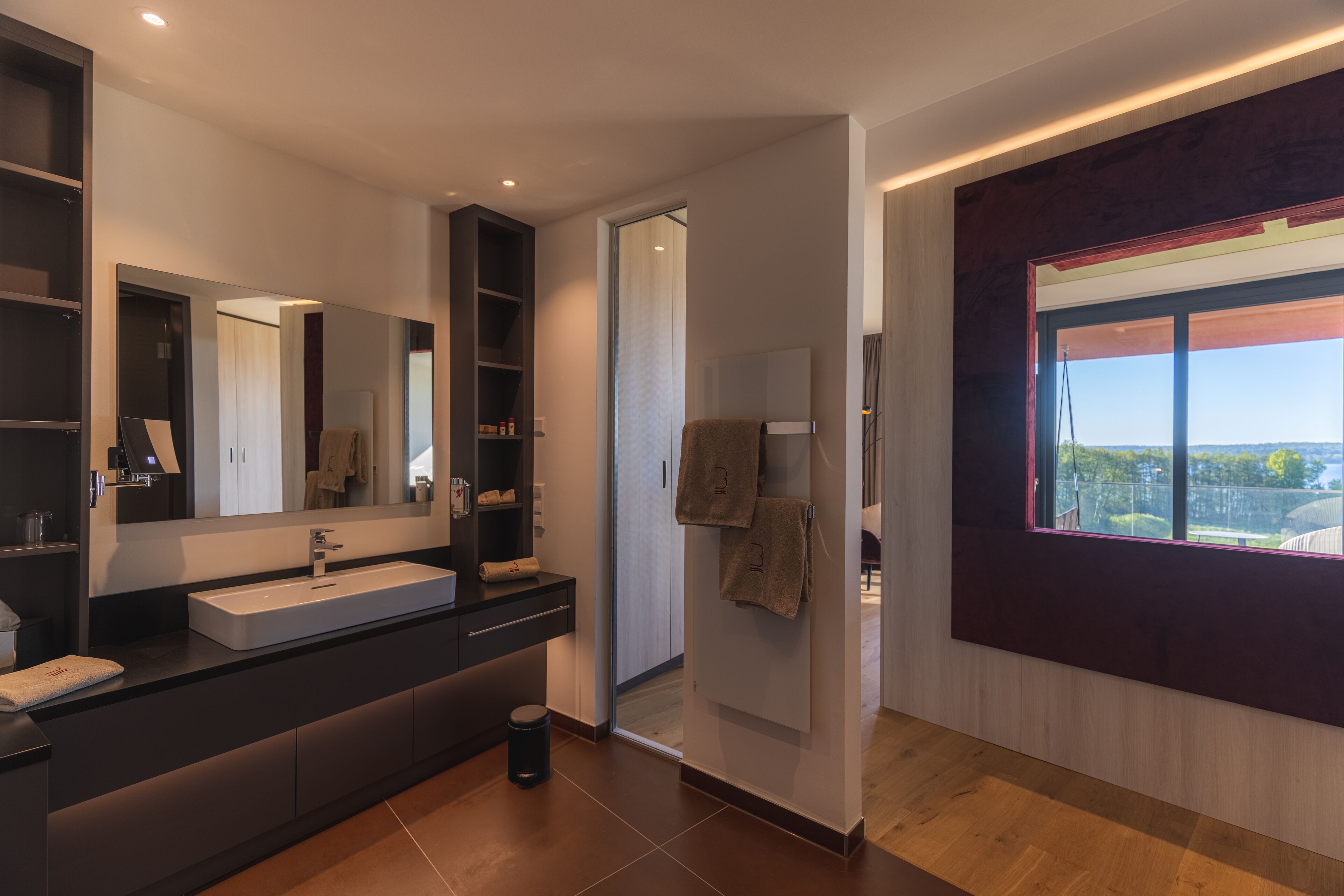 panoramic suite | bathroom | free toiletries, hair dryer, bathrobes, slippers