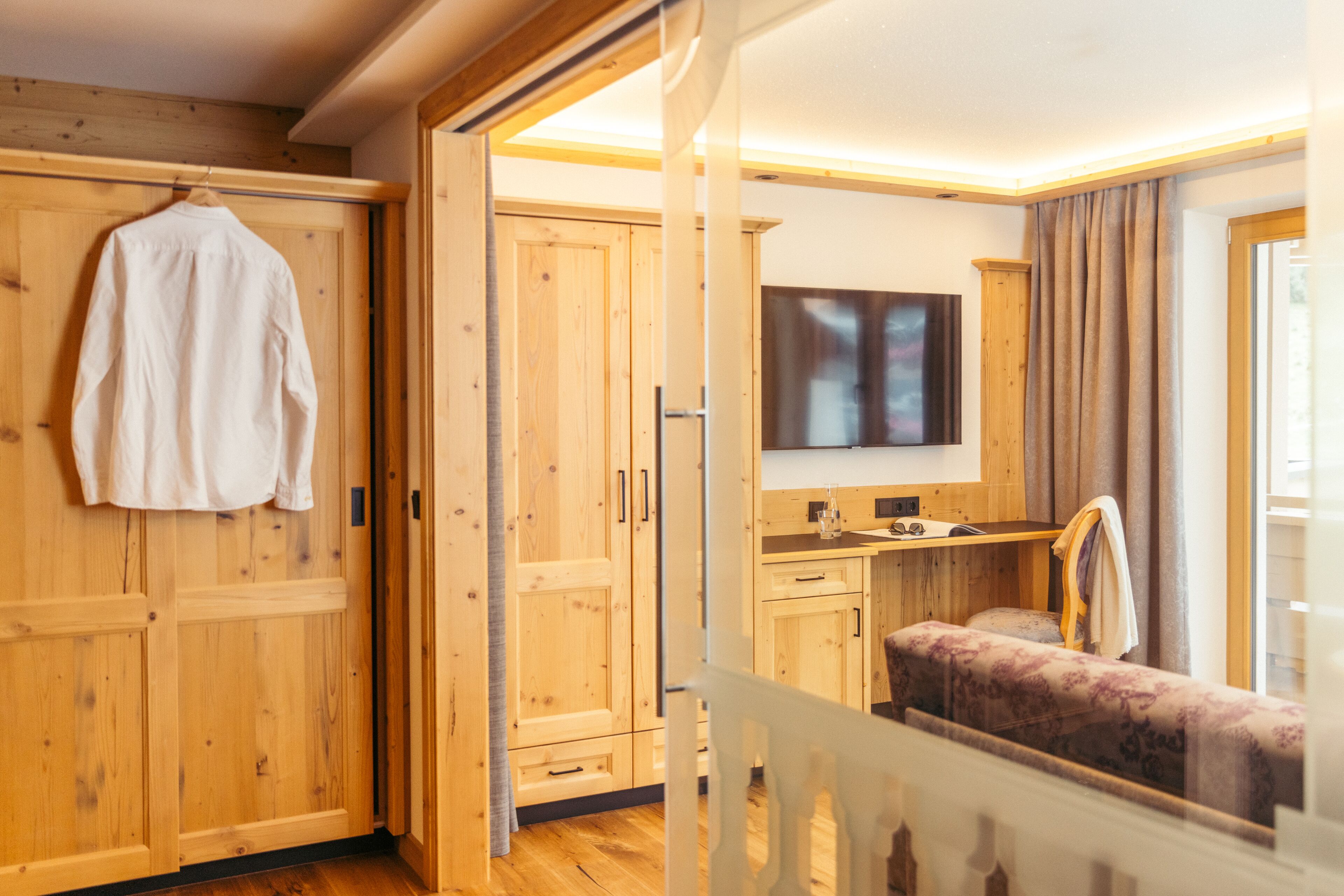 romantic room (kuschelsuite) | 1 bedroom, premium bedding, minibar, in-room safe