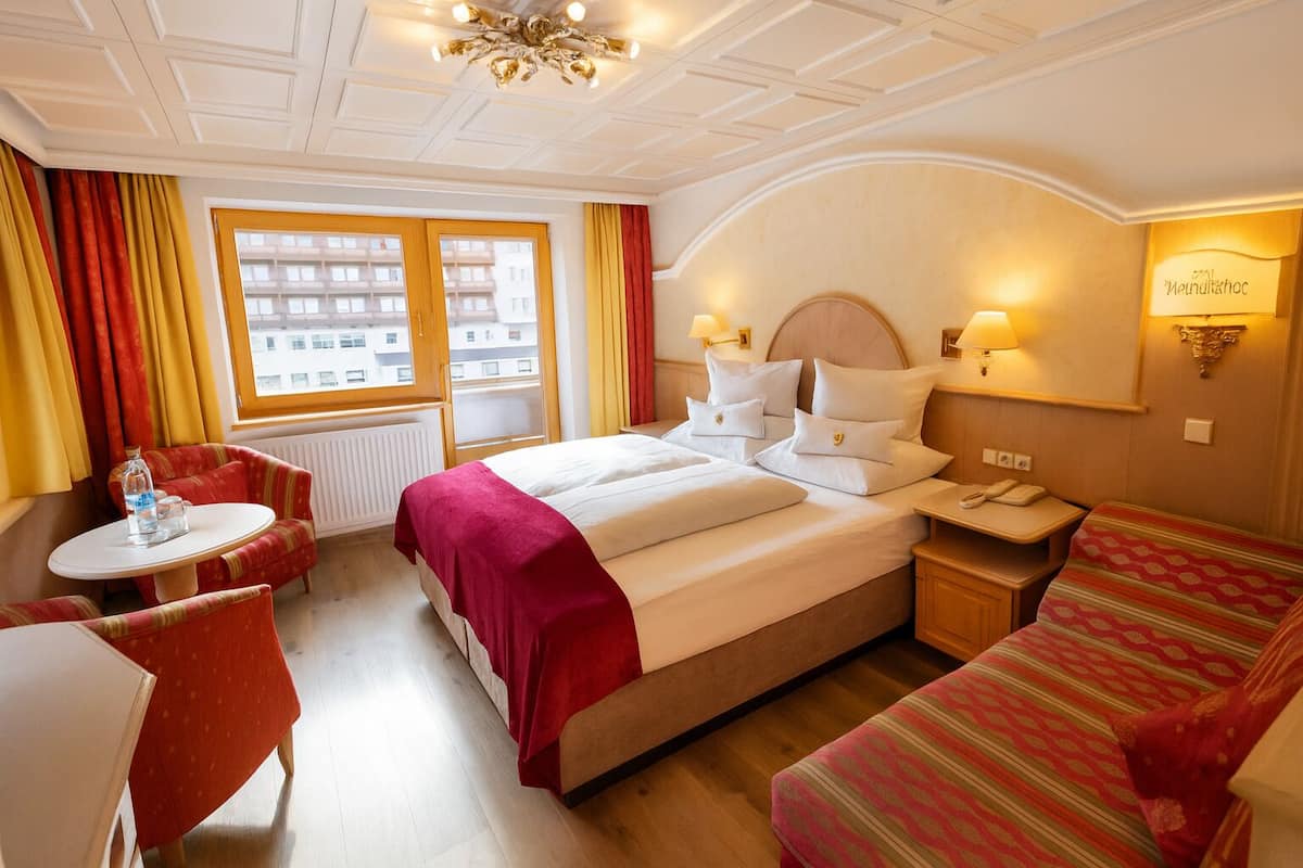 Habitación doble superior (Gletscherblick) | Ropa de cama de alta calidad y minibar 