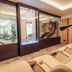 Sauna, body treatments, hot stone massages, sports massages, body scrubs