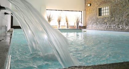 Antico Casale di Montegualandro & Spa