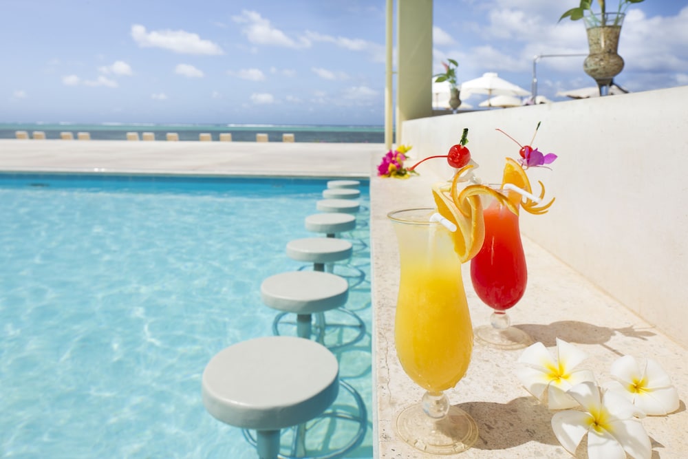 Aqua Resort Club Saipan photo 4