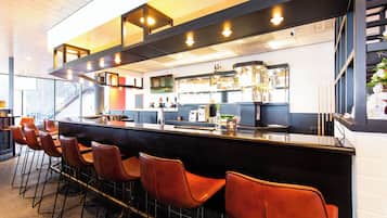 Bar (en la propiedad)