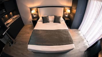 Individually furnished, desk, soundproofing, iron/ironing board