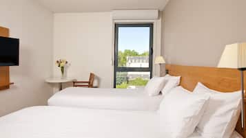 Desk, blackout curtains, iron/ironing board, free WiFi