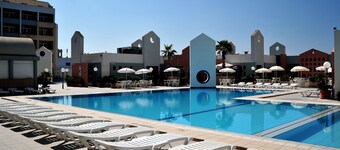 Dragonara Apartments