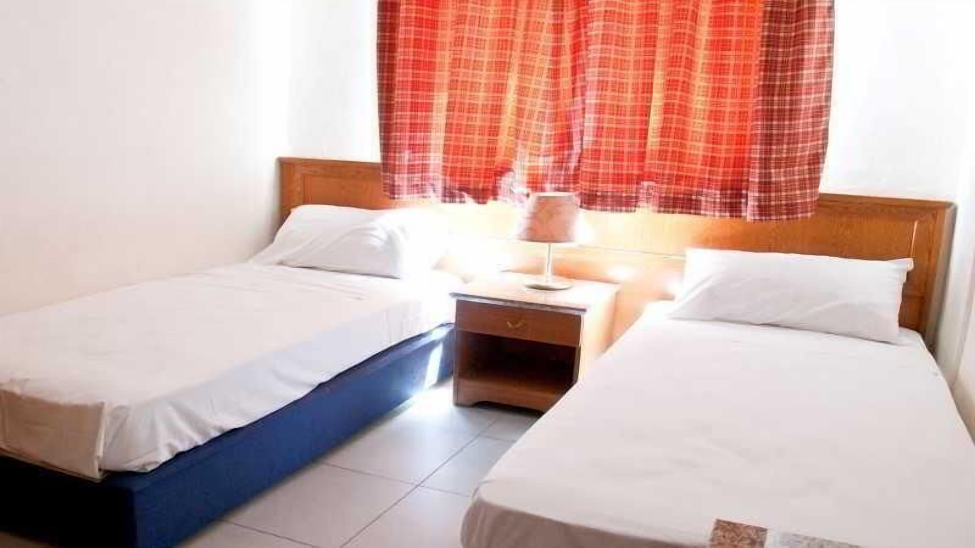 Blackout curtains, iron/ironing board, free WiFi