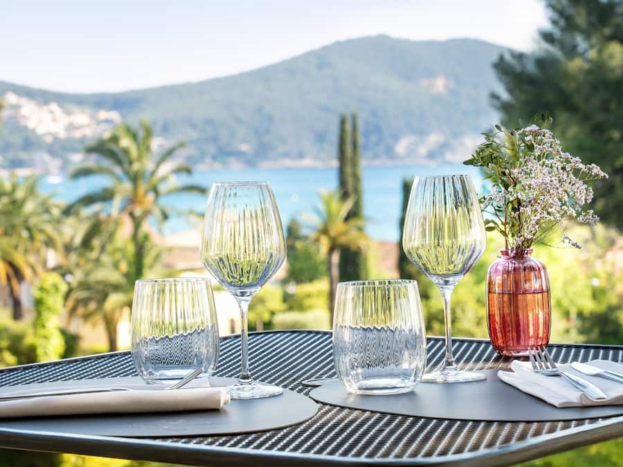 Dinner served, Mediterranean cuisine, al fresco dining