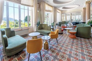 Lobby - Grand Hotel Des Lecques, BW Signature Collection (Saint-Cyr-sur-Mer)