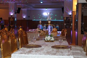 Breakfast, lunch and dinner served - Florya Park Hotel (Istanbul)