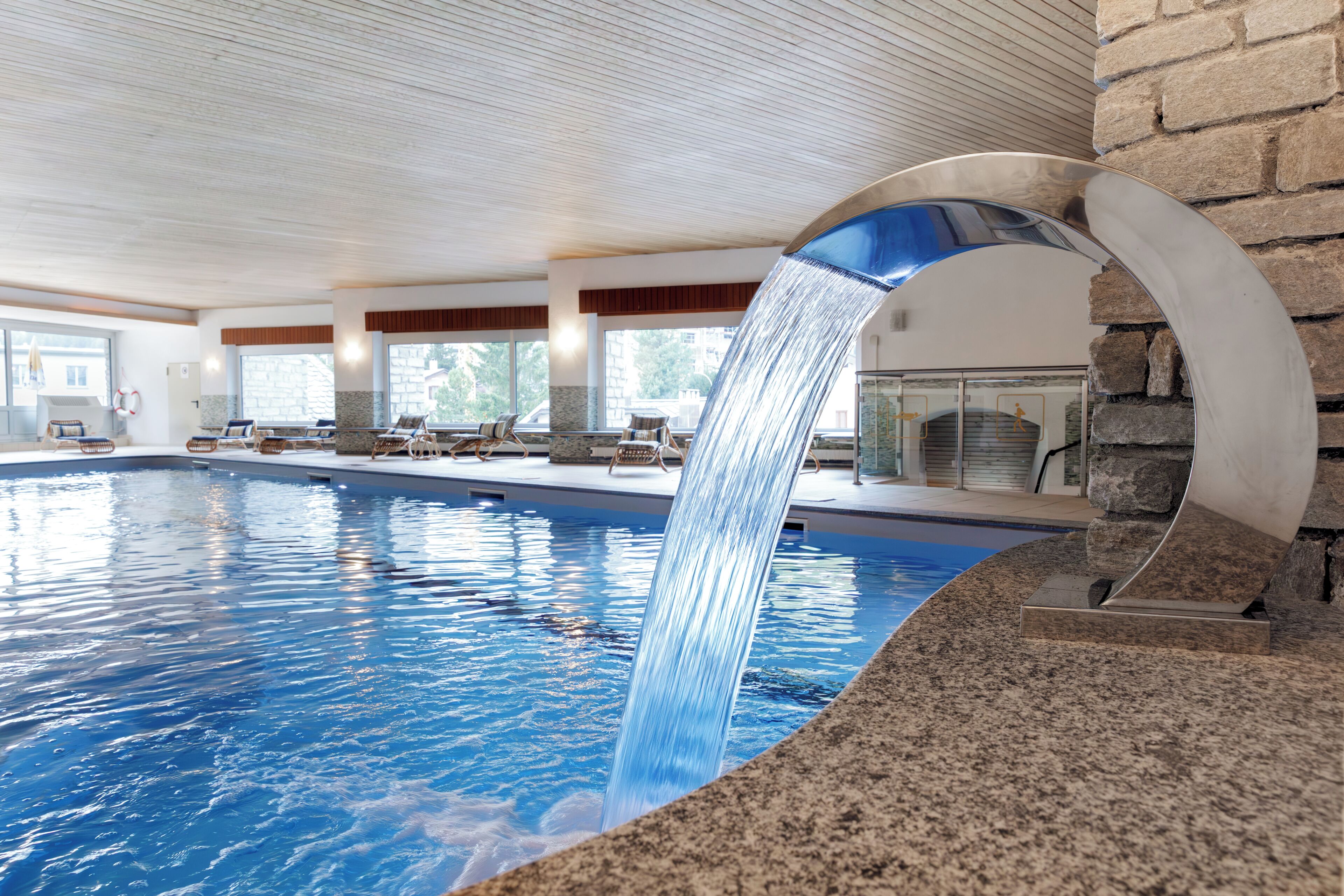 Exercise/lap pool