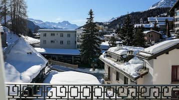 Minibar, caja de seguridad en la habitación, escritorio y wifi gratis