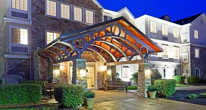 Staybridge Suites Cranbury by IHG
