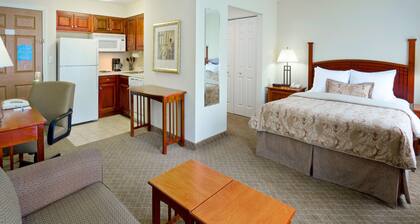 Staybridge Suites Cranbury by IHG