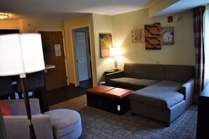 Suite, 2 Bedrooms, Kitchen | Living area | 32-inch TV with satellite channels, pay films - Staybridge Suites Cranbury by IHG (Cranbury)