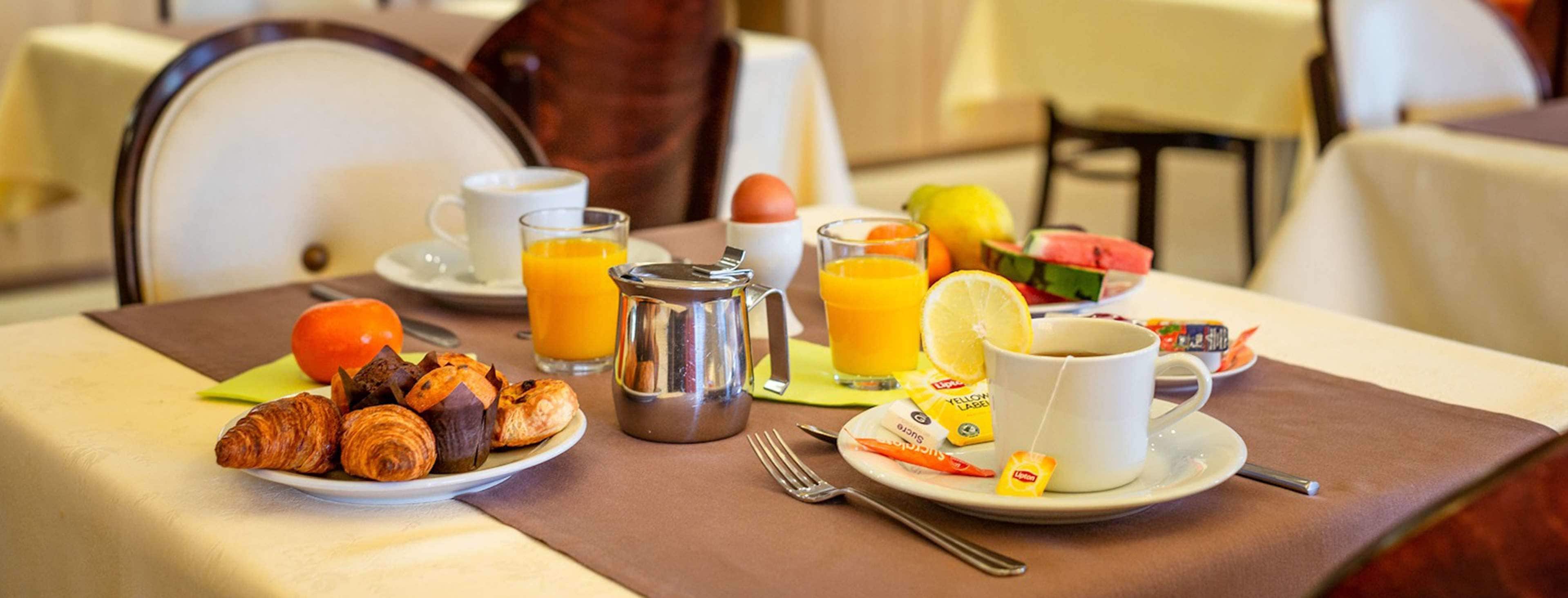 daily buffet breakfast (eur 12.9 per person)