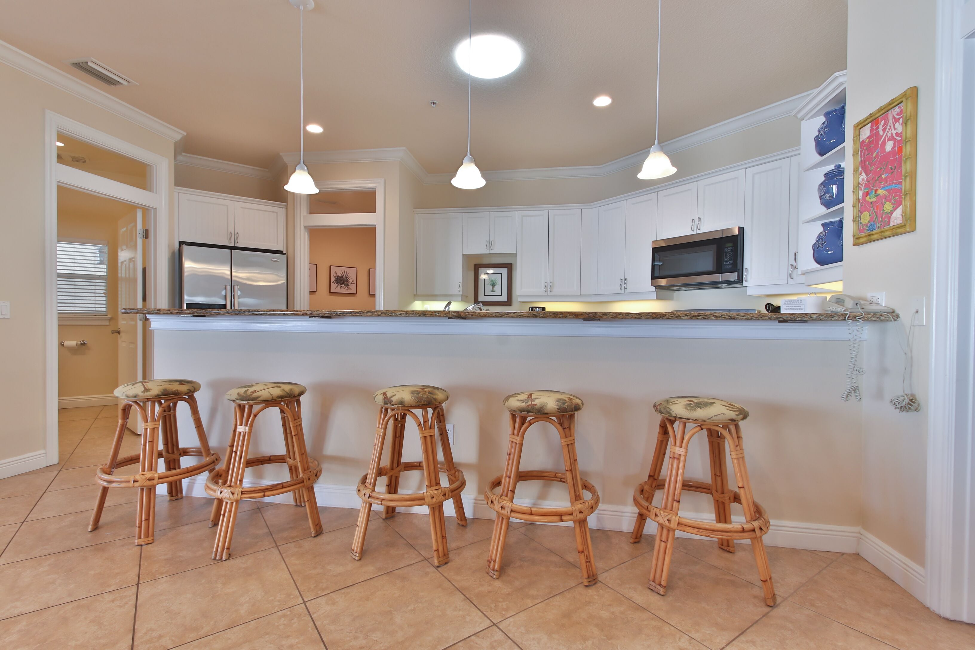 coffee/tea maker, toaster, blender, paper towels