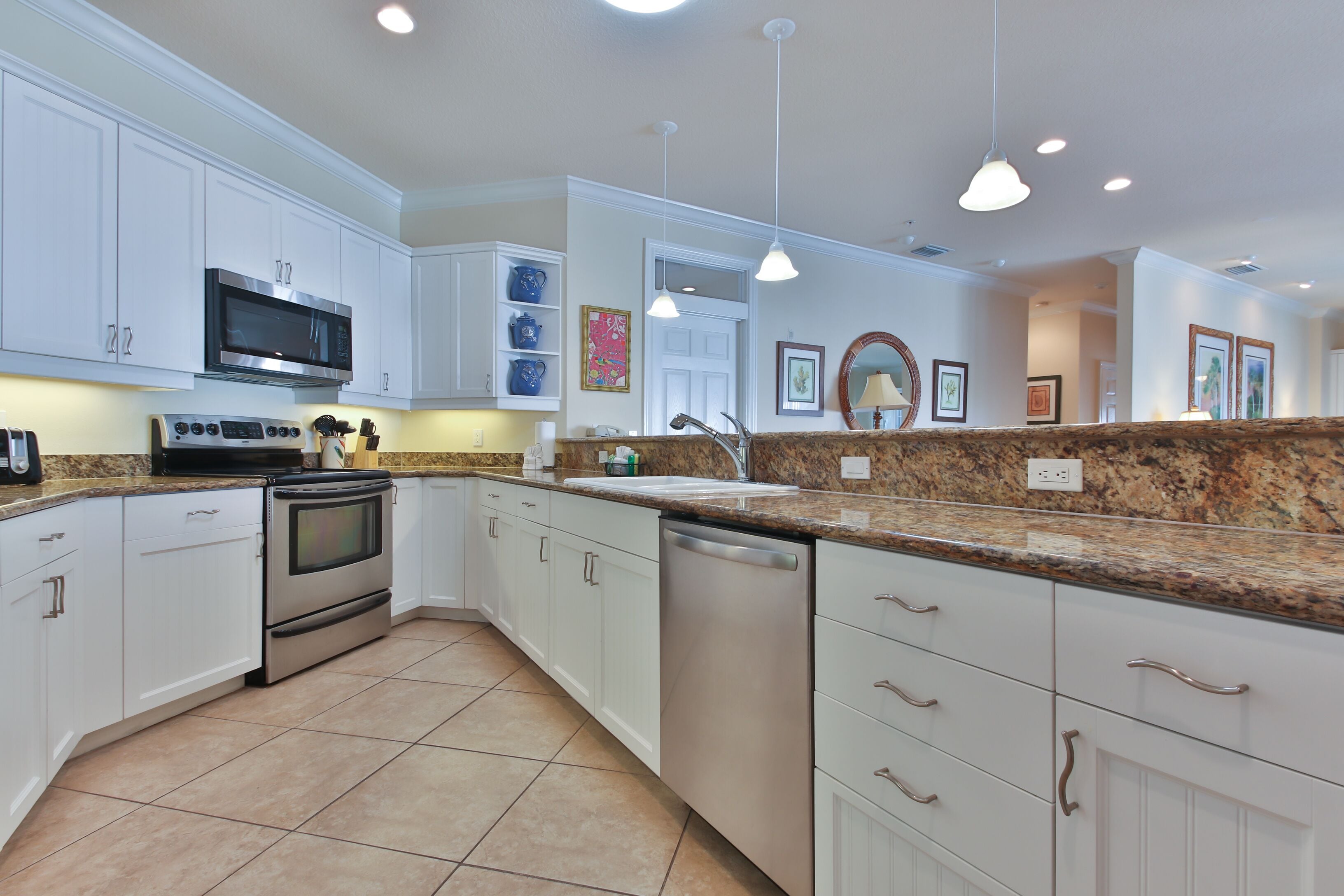 coffee/tea maker, toaster, blender, paper towels