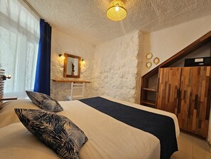 Bungalow | Ropa de cama hipoalergénica y minibar 