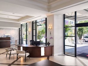 Concierge desk