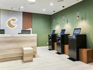 Lobby - Comfort Hotel Gifu (Gifu)