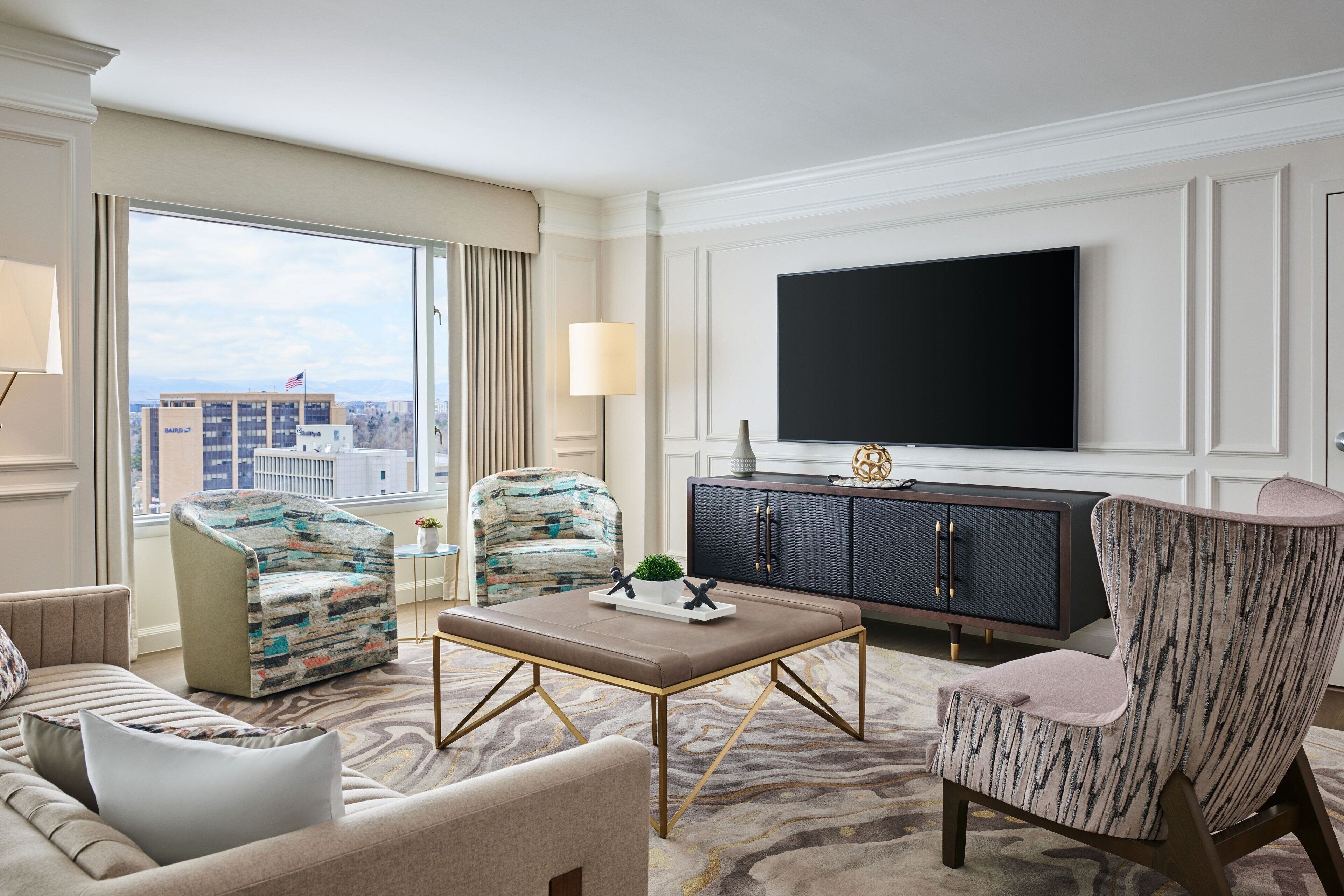 presidential suite, 1 bedroom | hypo-allergenic bedding, pillow-top beds, minibar, in-room safe