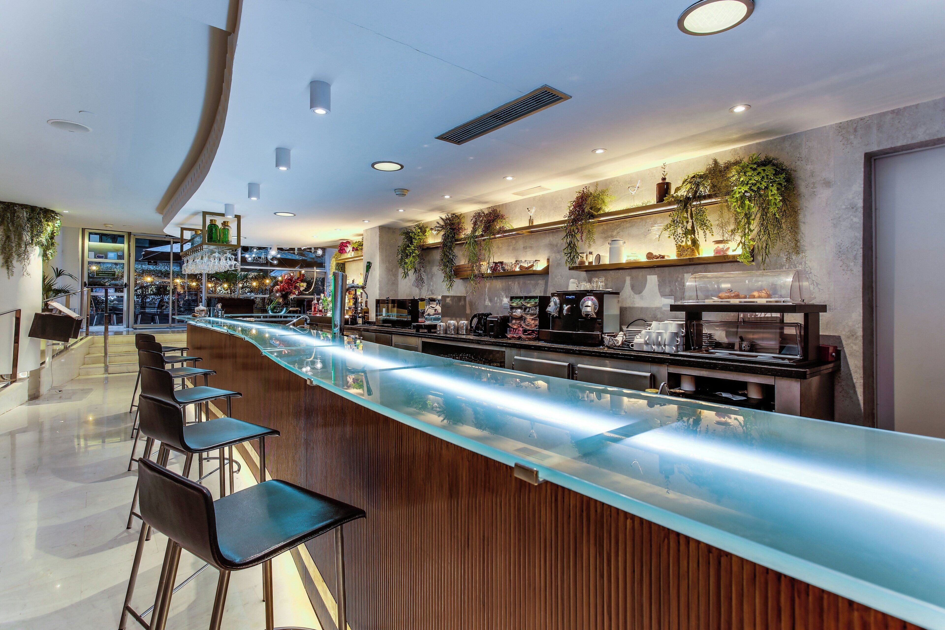 Bar (en la propiedad)