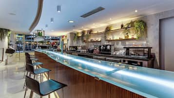 Bar (en la propiedad)