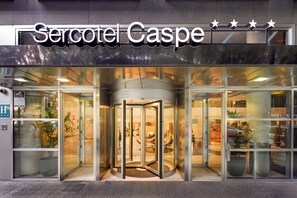 Front of property - Sercotel Caspe (Barcelona)