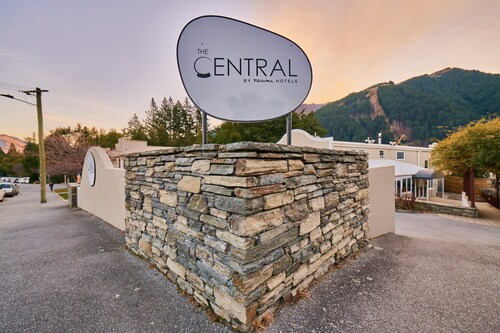 The Central Hotel Queenstown, A Naumi Chapter