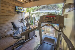 Gym - Hotel Villa Morra Suites (Asunción)