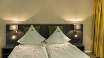 Deluxe-Doppelzimmer | Hochwertige Bettwaren, Daunenbettdecken, Pillowtop-Betten, Zimmersafe