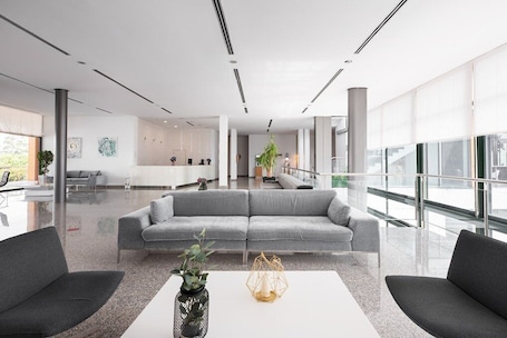 Lobby lounge. Exe Via Argentum