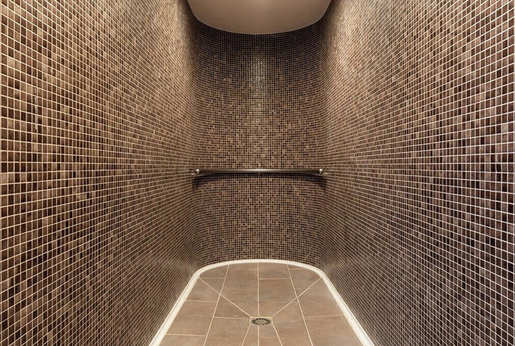 couples treatment room(s), body treatments, hydrotherapy, aromatherapy