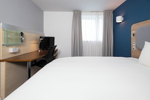Room, 1 King Bed (Super King, Free Hot Breakfast) | Desk, blackout drapes, free cribs/infant beds, free WiFi