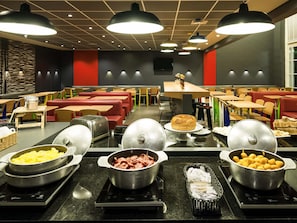 Breakfast, lunch, dinner served; international cuisine
