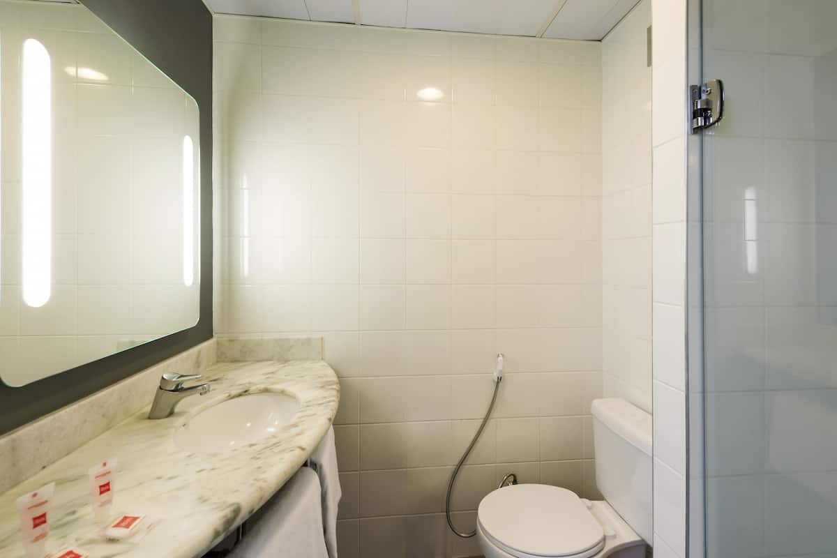 Minibar, in-room safe, desk, blackout curtains