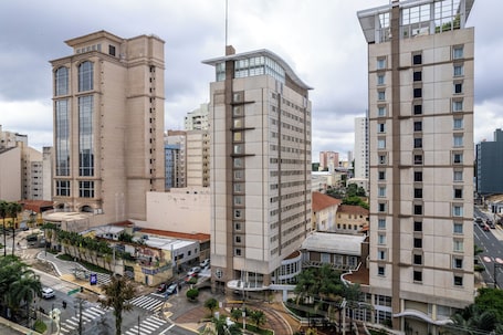 Fachada de la propiedad. Slim Hotel Campinas