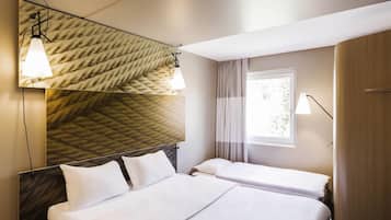 Zimmer, Mehrere Betten (New Sleep Easy Concept)