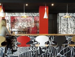 Bar (on property) - ibis Winterthur City (Winterthur)