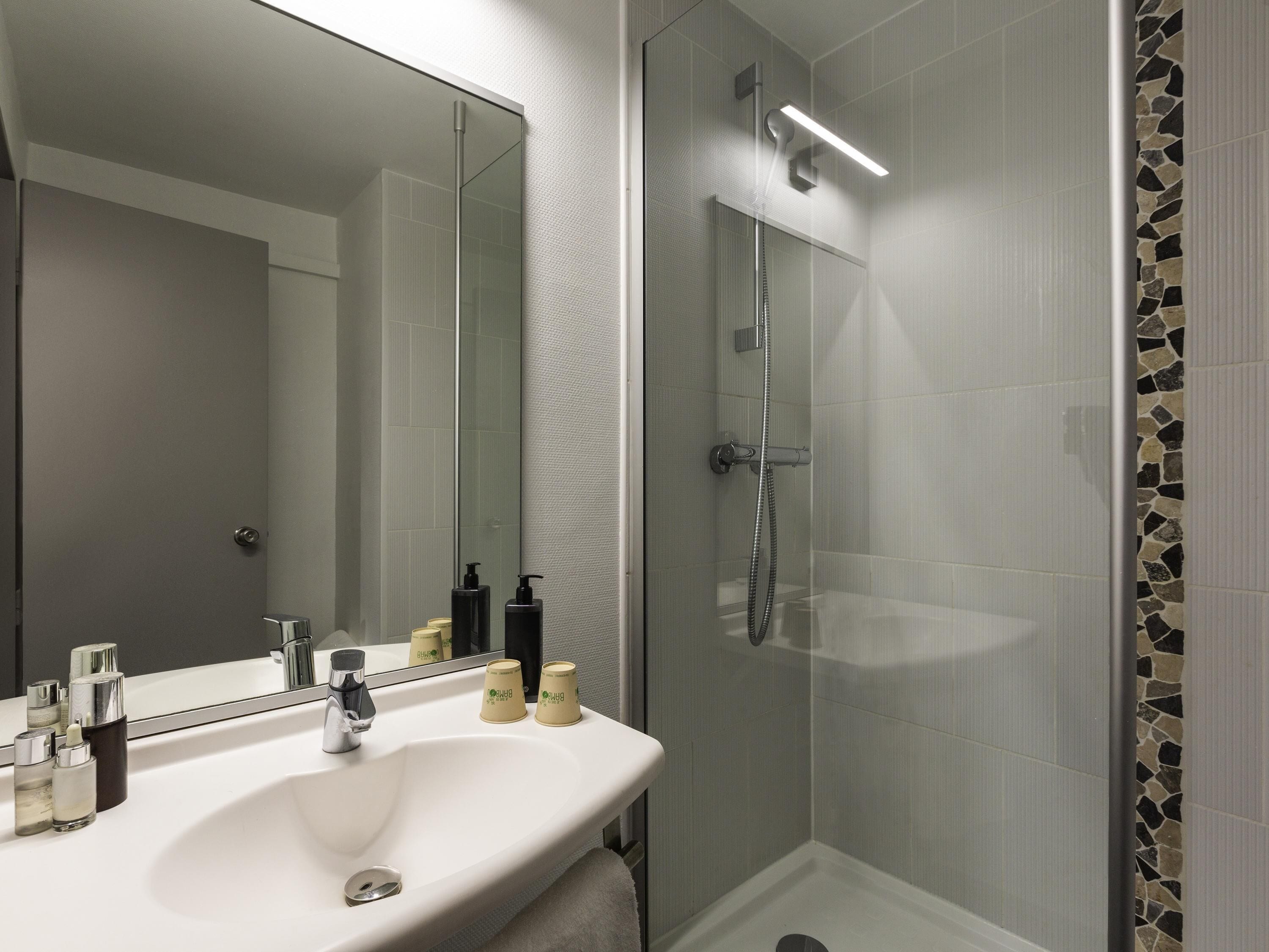 Standard Double Room, 1 Double Bed | Premium bedding, pillowtop beds, desk, soundproofing