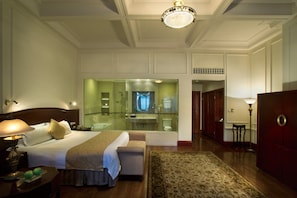 Internet, alarm clocks - Astor House Hotel (Shanghai)