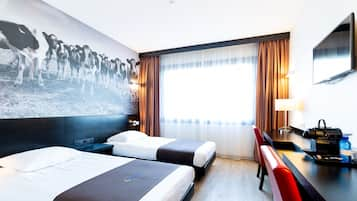 Deluxe Twin Room, 2 Single Beds | In-room safe, desk, iron/ironing board, free cots/infant beds